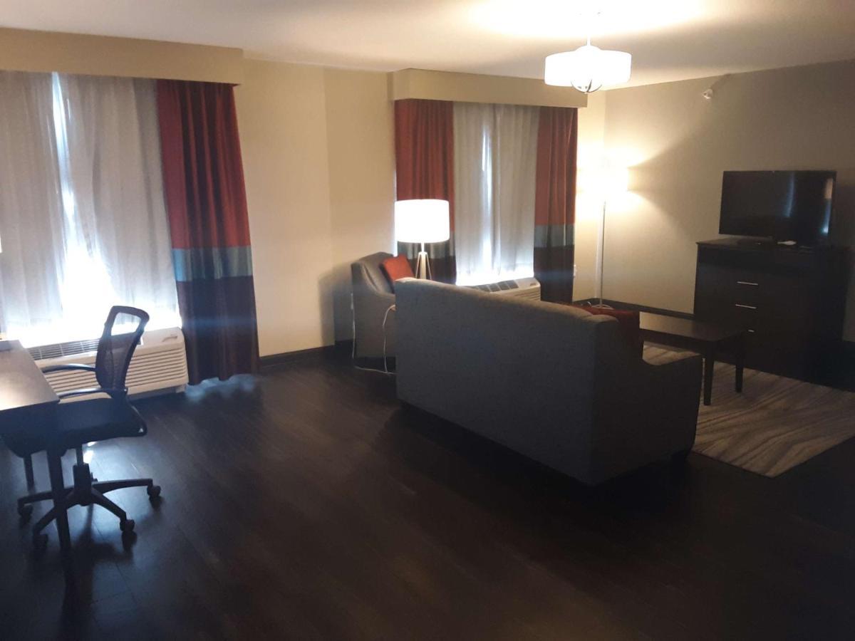 Western Roosevelt Place Bismarck