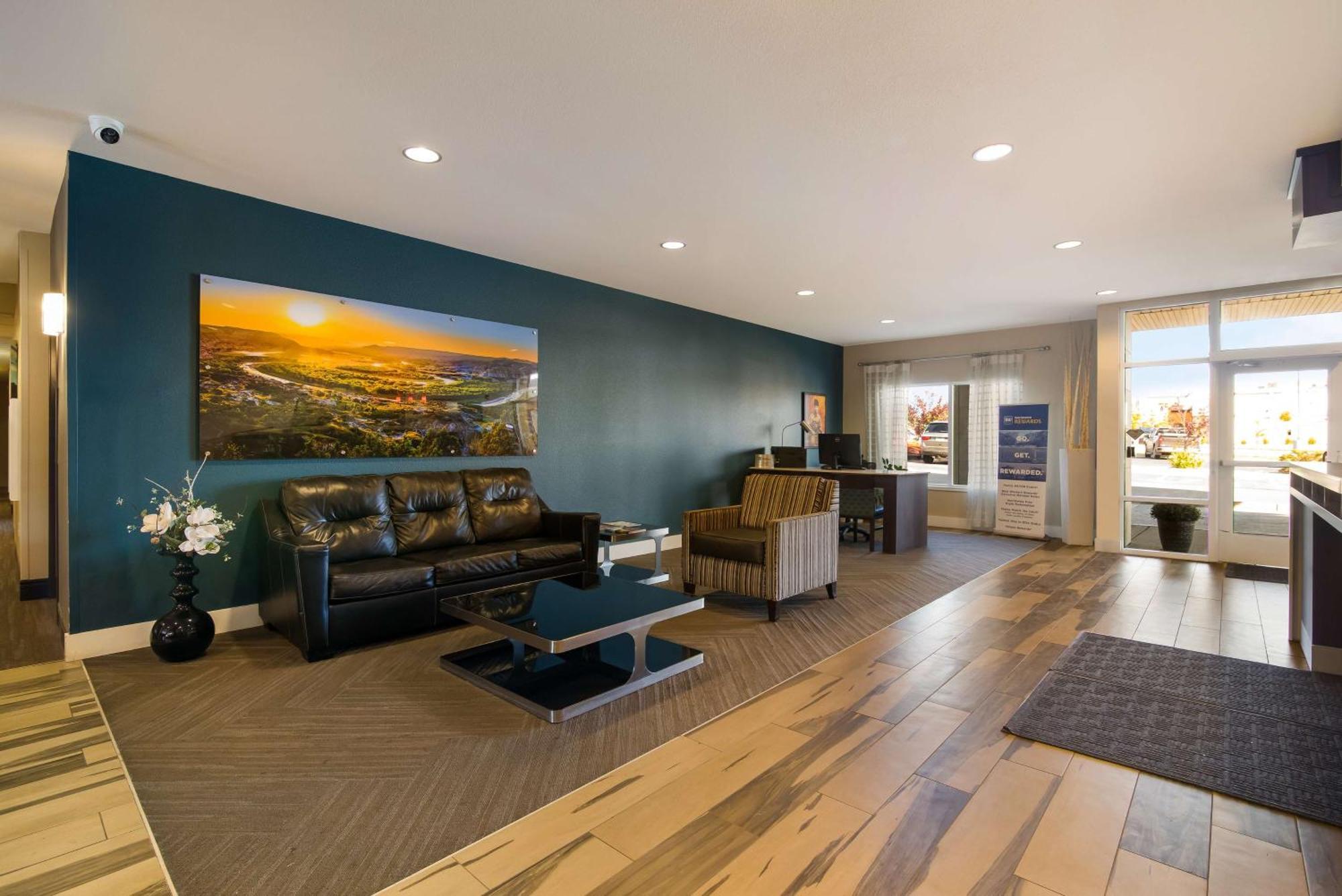Western Roosevelt Place Motel