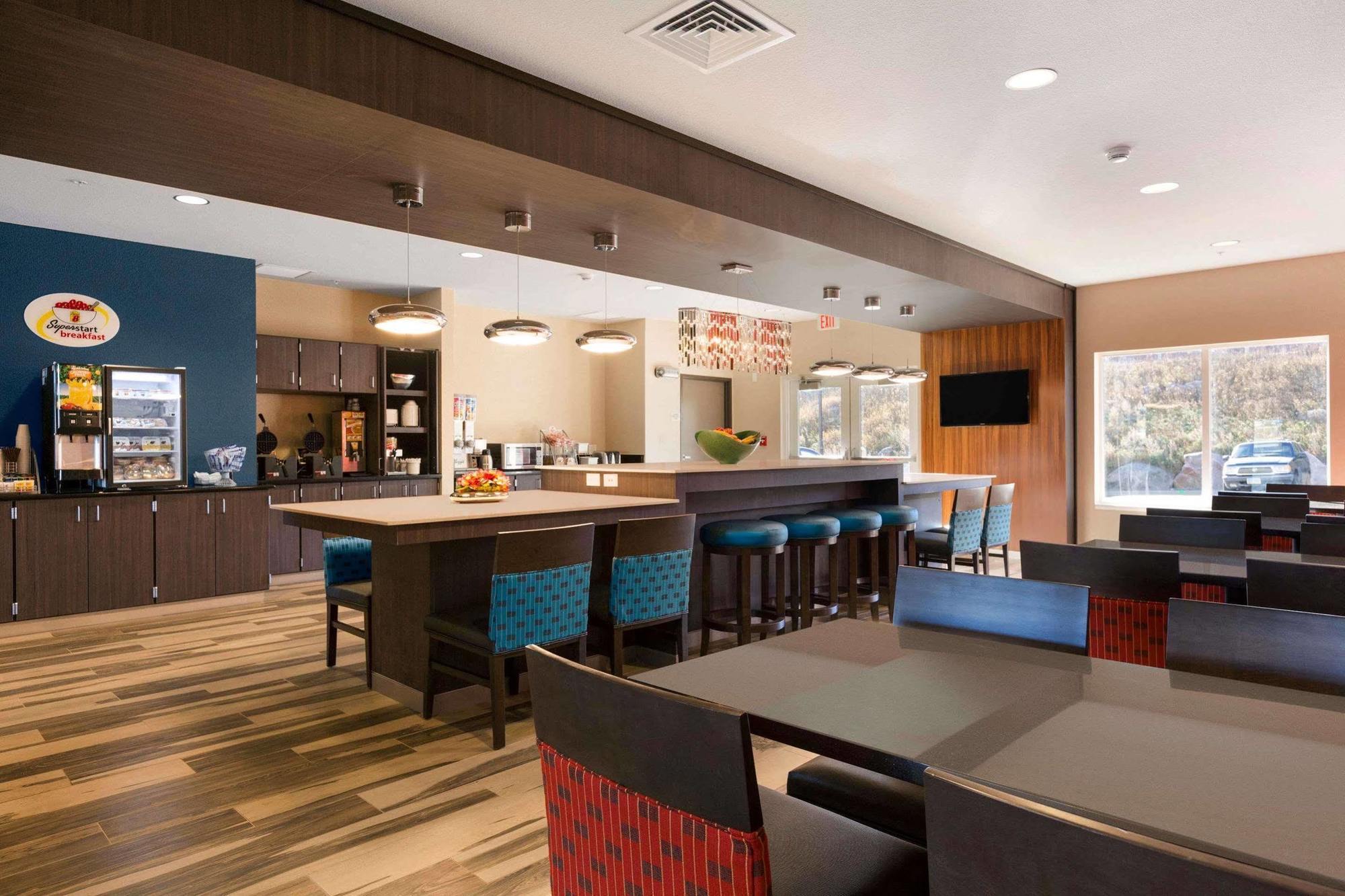Western Roosevelt Place Motel Bismarck